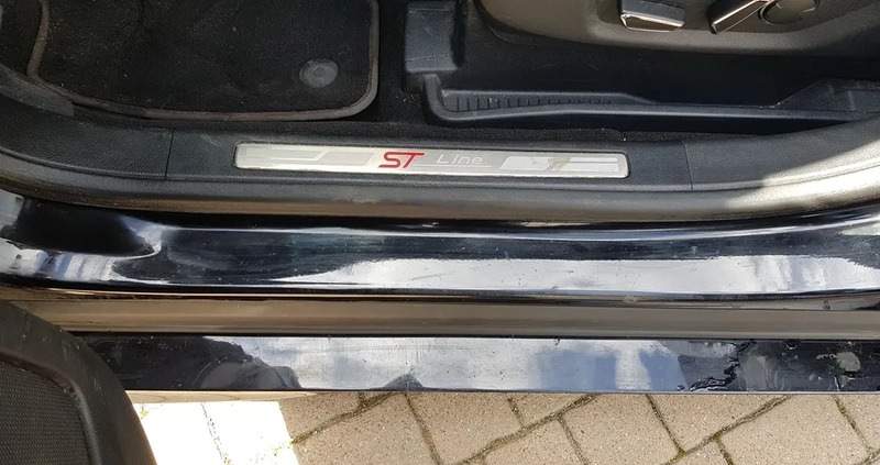 Ford S-Max cena 69399 przebieg: 242734, rok produkcji 2019 z Drawno małe 562